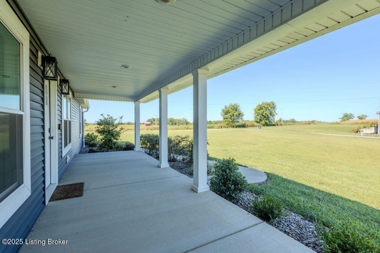Listing Image 41