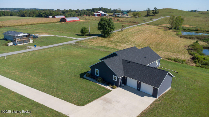 Listing Image 48