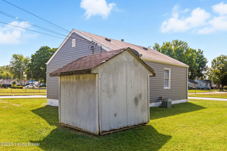 Listing Image 30