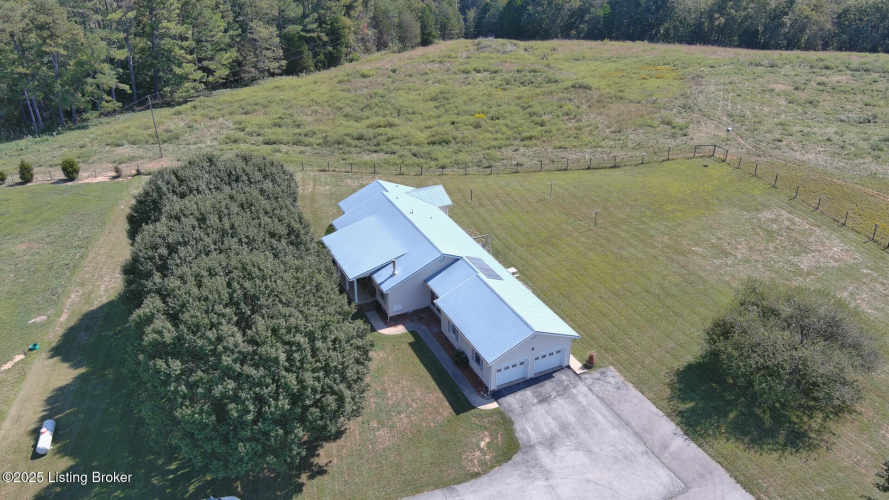Listing Image 53