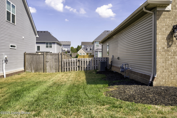 Listing Image 34