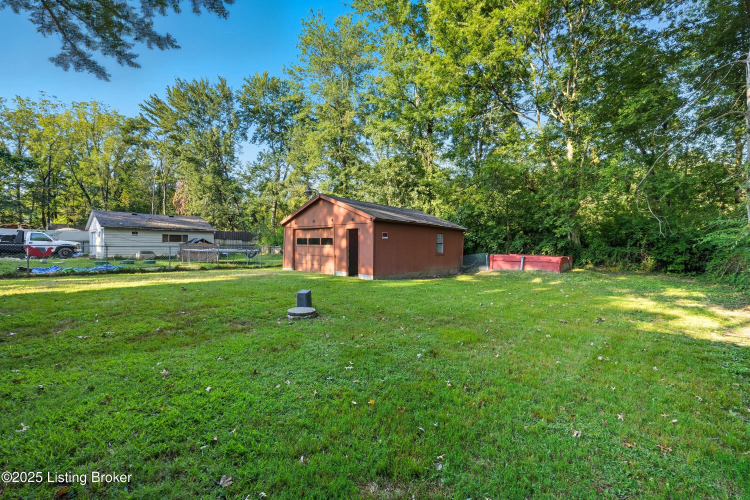 Listing Image 24