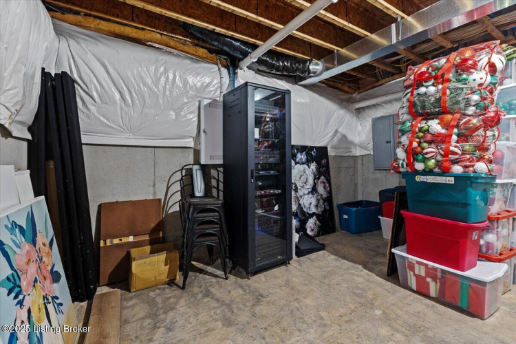 Listing Image 62