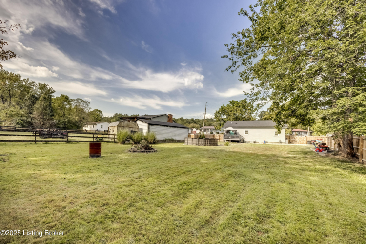 Listing Image 36