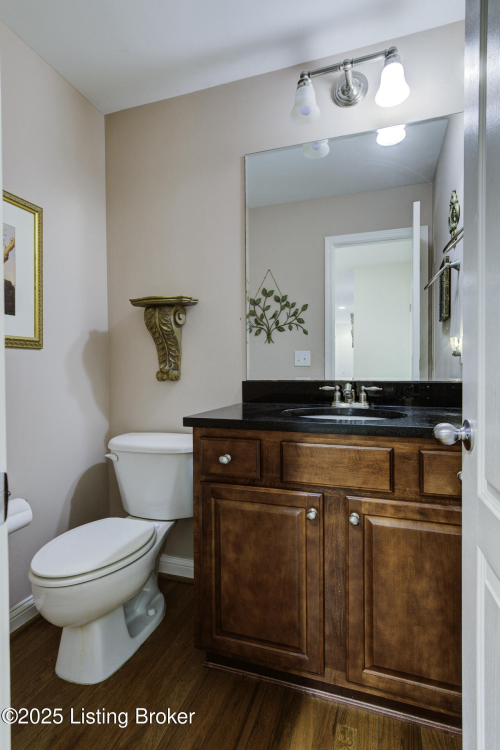 Listing Image 13