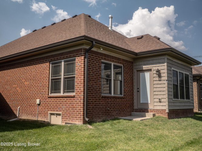 Listing Image 29