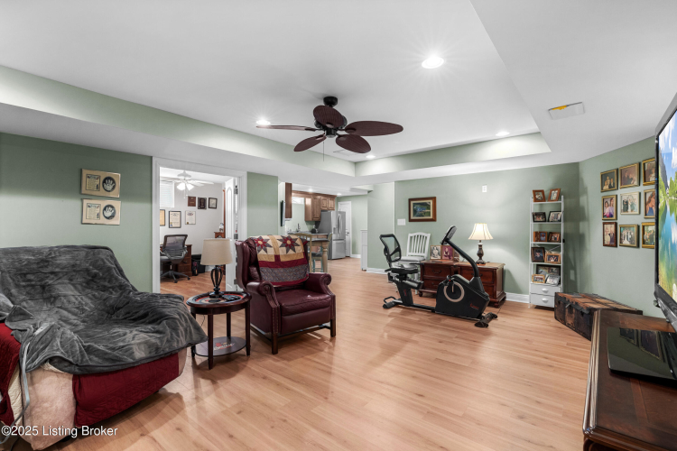 Listing Image 56