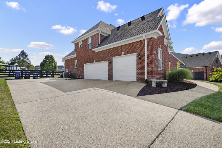 Listing Image 72