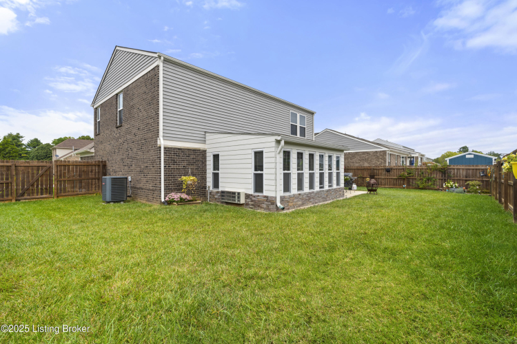 Listing Image 52