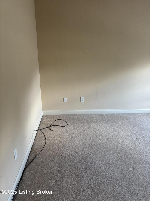 Listing Image 30