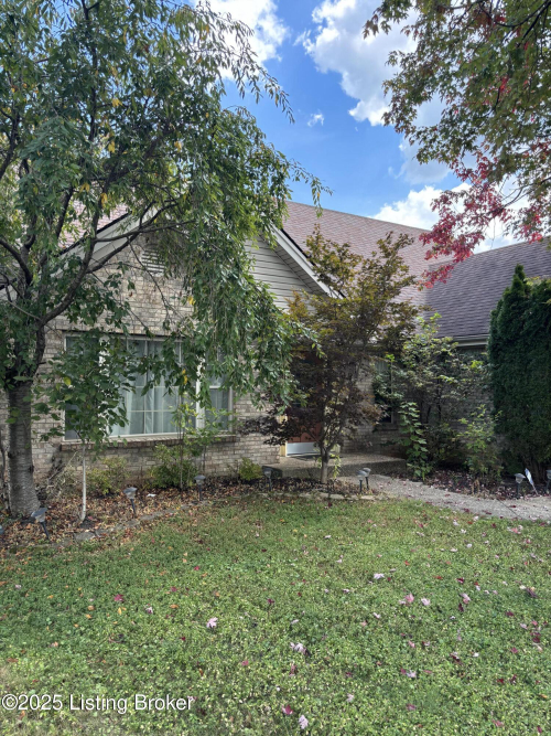 Listing Image 38