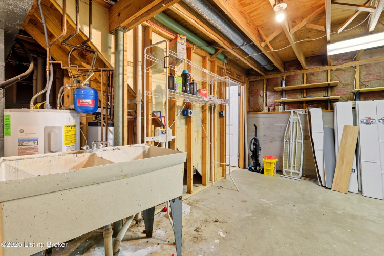 Listing Image 37