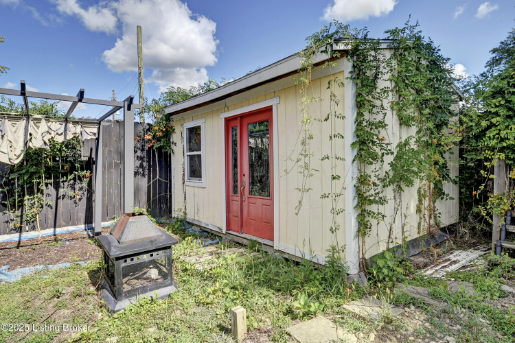 Listing Image 28