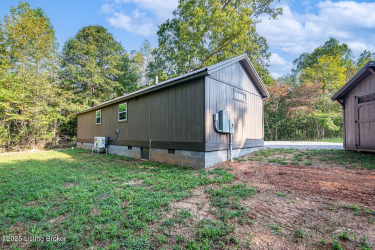 Listing Image 21