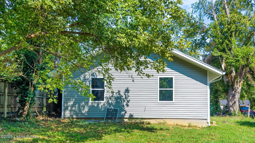 Listing Image 39