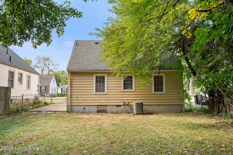 Listing Image 27