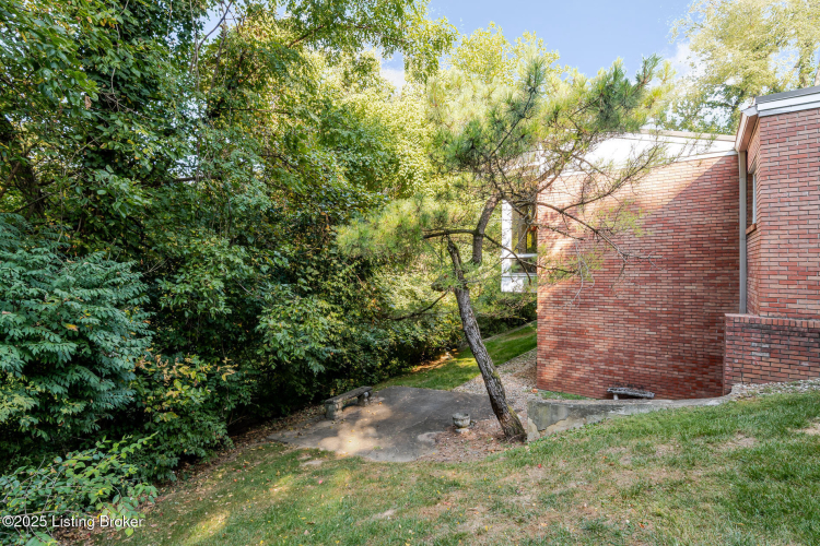 Listing Image 30