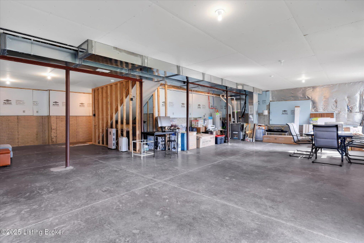 Listing Image 49