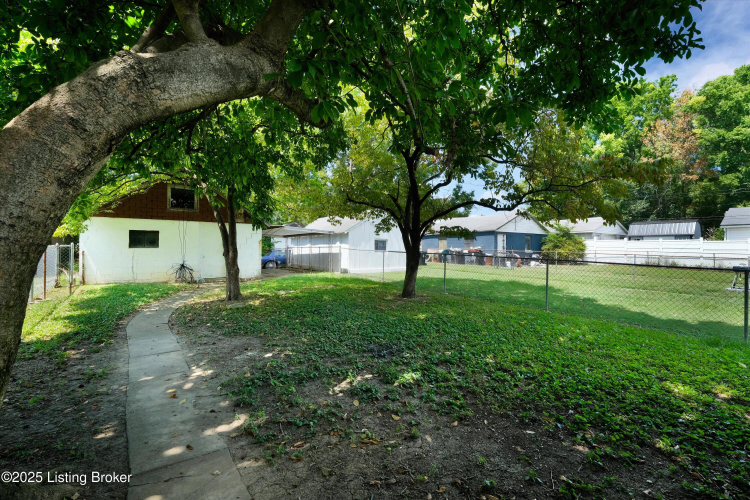 Listing Image 29