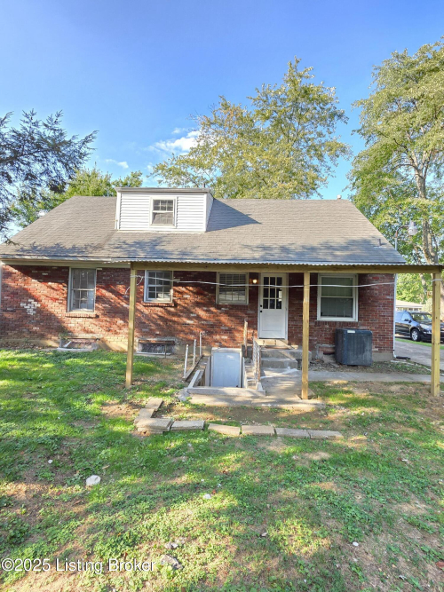 Listing Image 8