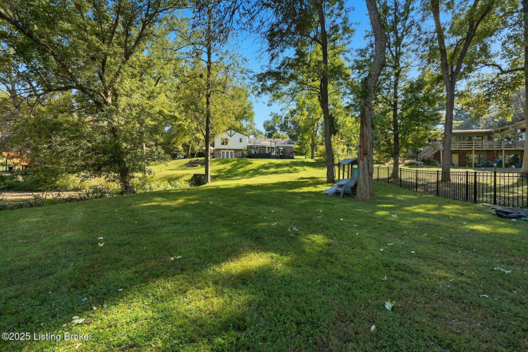 Listing Image 33