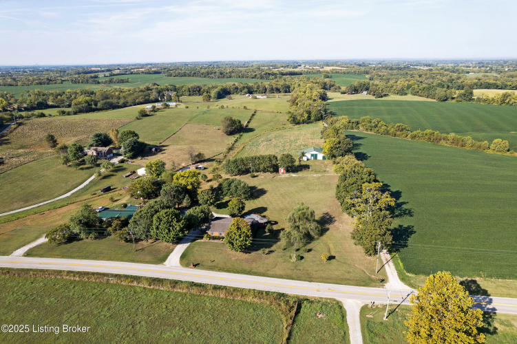 Listing Image 36