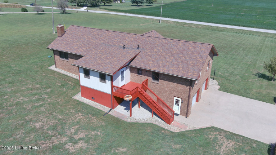 Listing Image 16