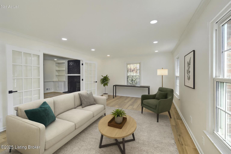 Listing Image 5