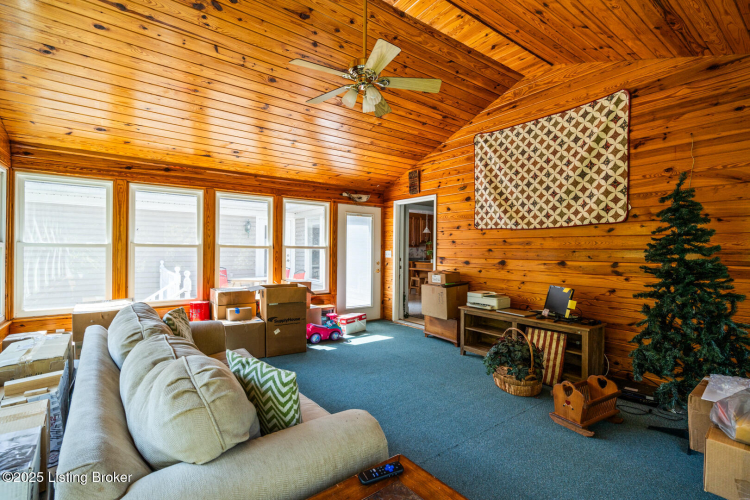 Listing Image 41