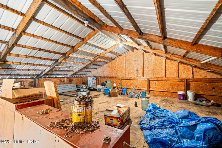 Listing Image 82