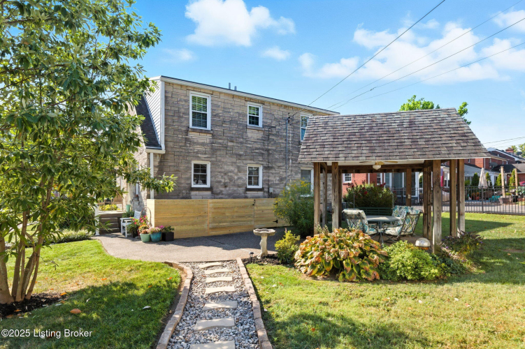 Listing Image 58