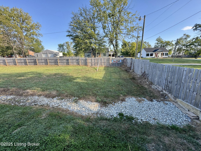 Listing Image 33