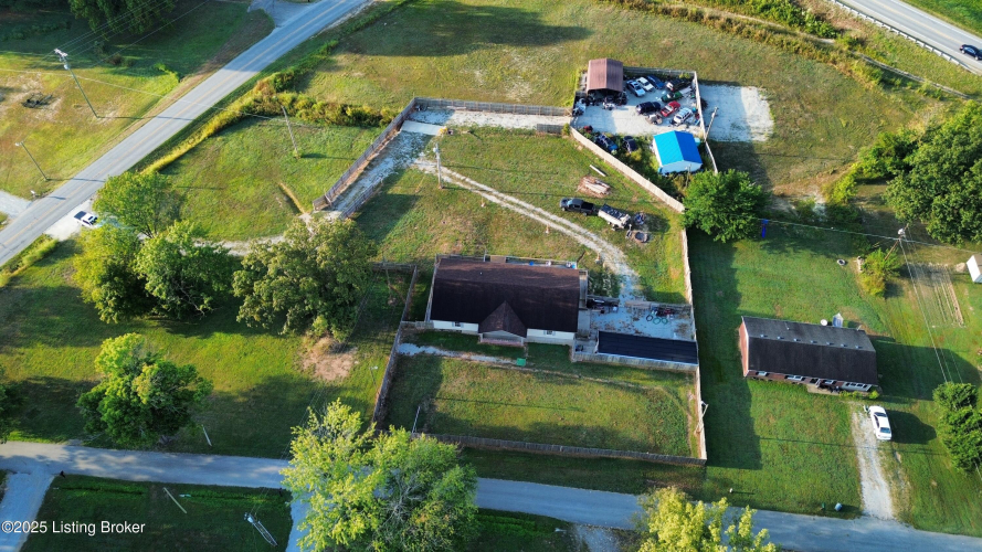 Listing Image 46