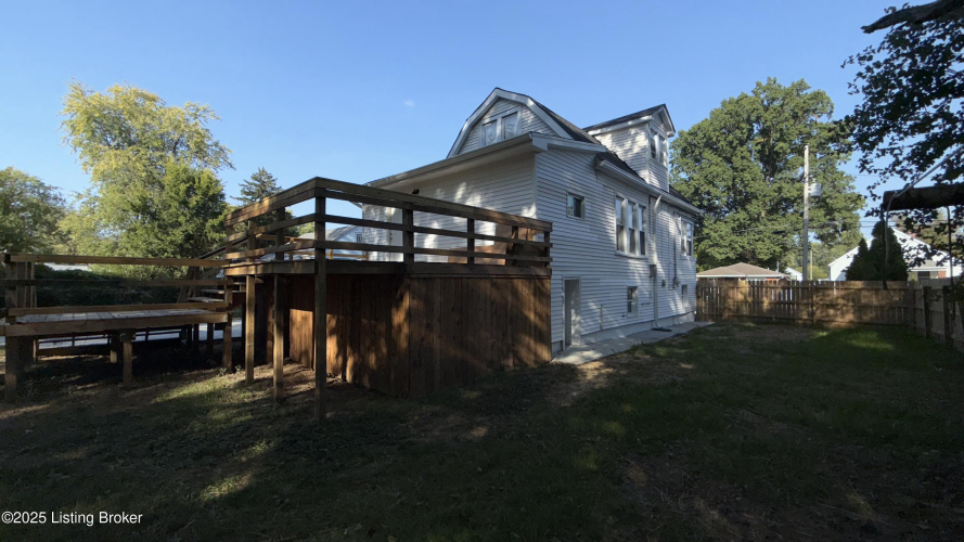 Listing Image 40