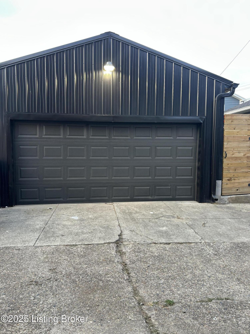 Listing Image 53