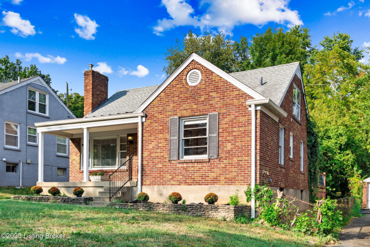 Listing Image 3