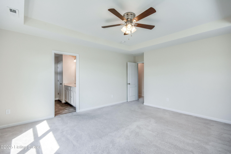 Listing Image 52