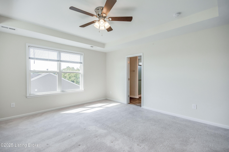 Listing Image 53