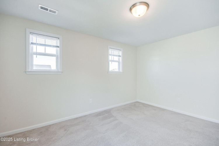 Listing Image 74