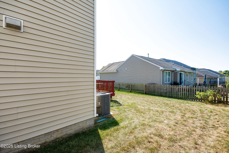 Listing Image 82