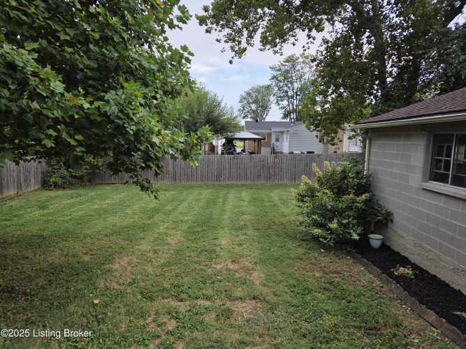 Listing Image 35