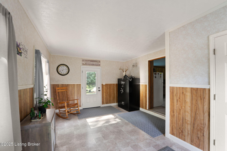 Listing Image 50