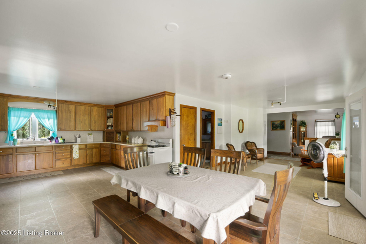 Listing Image 55