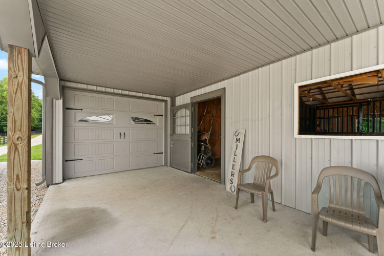 Listing Image 76