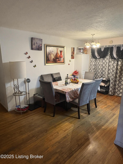 Listing Image 47