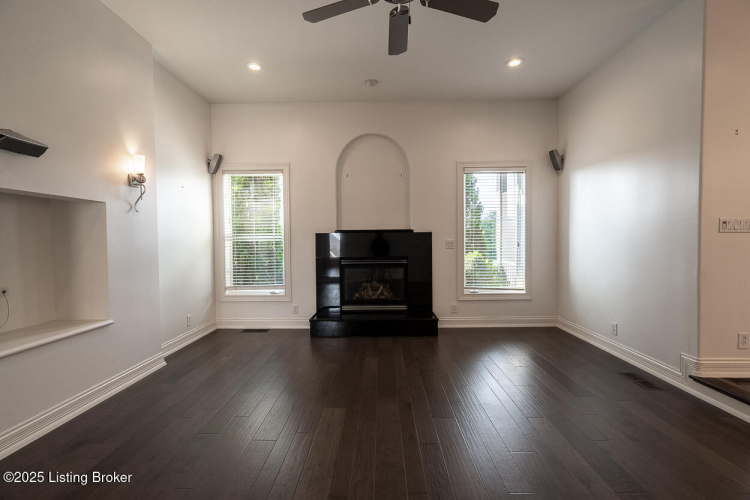 Listing Image 55