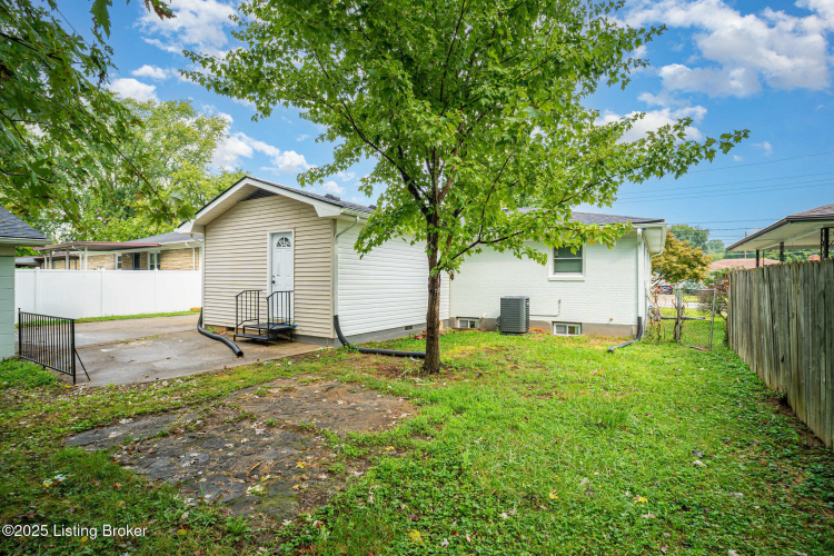 Listing Image 34