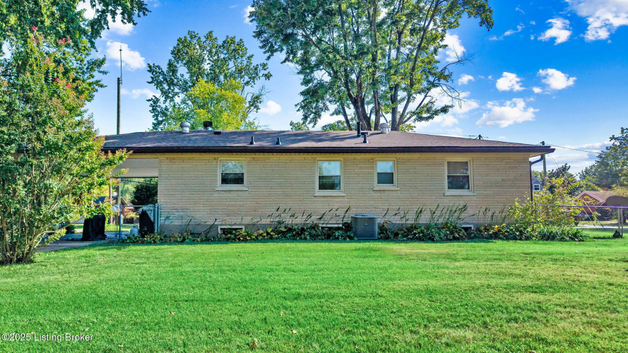Listing Image 33