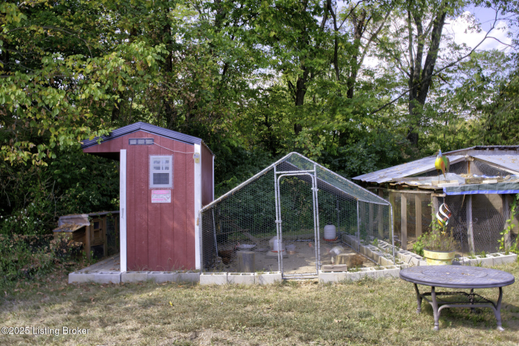Listing Image 43