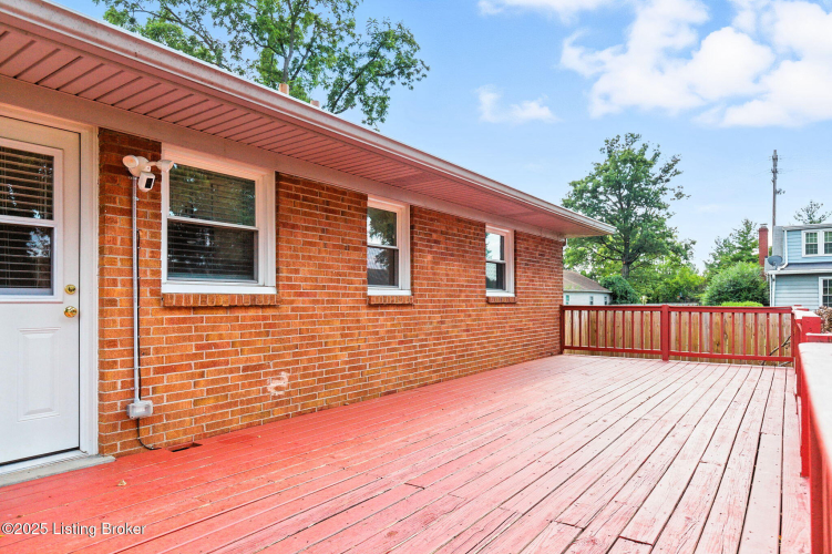 Listing Image 50